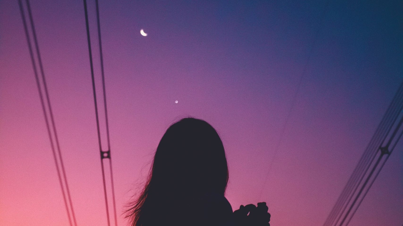 alecsander-alves-rE-c_F-A0z8-unsplash